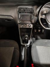 Volkswagen Polo Vivo hatch 1.6 Highline - Image 10