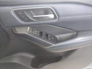 Nissan Qashqai 1.3T Acenta Plus - Image 11