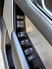 Land Rover Range Rover Velar D180 SE - Image 15