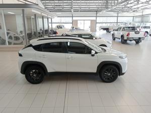 Toyota Starlet Cross 1.5 XS manual - Image 3