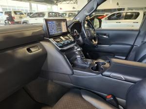 Toyota Land Cruiser 300 3.3D GR-Sport - Image 7