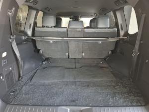 Toyota Land Cruiser 300 3.3D GR-Sport - Image 14
