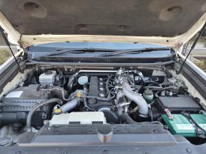 Toyota Land Cruiser Prado 3.0DT TX - Image 19