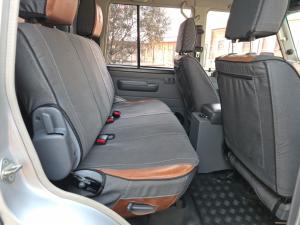 Toyota Land Cruiser 79 4.0 V6 double cab - Image 17