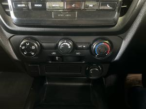 Isuzu D-Max 1.9TD single cab L 4x4 auto - Image 11