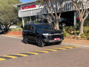 Toyota Land Cruiser 300 3.3D GR-Sport - Image 1