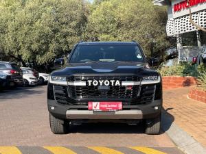 Toyota Land Cruiser 300 3.3D GR-Sport - Image 4