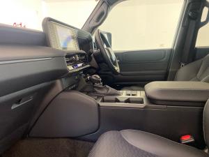 Toyota Land Cruiser Prado 2.8GD TX - Image 7