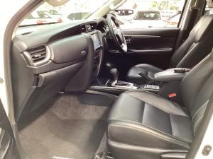Toyota Fortuner 2.4GD-6 auto - Image 7