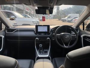 Toyota RAV4 2.0 VX - Image 6