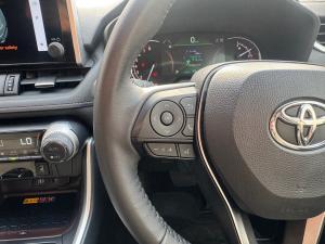 Toyota RAV4 2.0 VX - Image 9