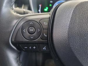 Toyota Corolla 1.8 Hybrid XS - Image 9