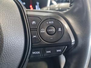 Toyota Corolla 1.8 Hybrid XS - Image 10