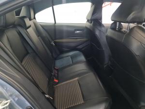 Toyota Corolla 1.8 Hybrid XS - Image 17