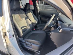 Toyota Corolla Cross 1.8 HEV XS - Image 16