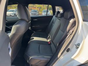 Toyota Corolla Cross 1.8 HEV XS - Image 17