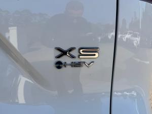 Toyota Corolla Cross 1.8 HEV XS - Image 25