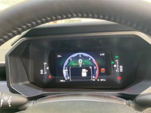 Toyota Hilux 2.8 GD-6 Raider 4X4 automaticD/C - Image 11