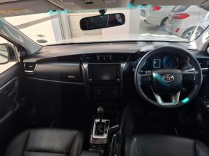 Toyota Fortuner 2.4GD-6 4X4 automatic - Image 6