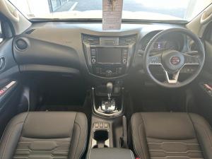 Nissan Navara 2.5DDTI PRO-2X automatic D/C - Image 6