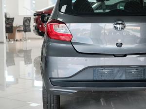 Tata Tiago 1.2 XT auto - Image 9