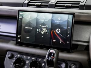 Land Rover Defender 110 Octa - Image 18
