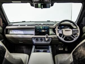 Land Rover Defender 110 Octa - Image 9