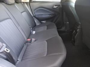 Suzuki Baleno 1.5 GLX auto - Image 10