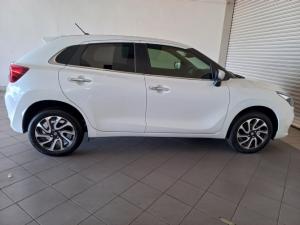 Suzuki Baleno 1.5 GLX auto - Image 3