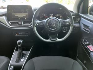 Suzuki Baleno 1.5 GLX auto - Image 6