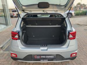 Hyundai Venue 1.0T Fluid auto - Image 14