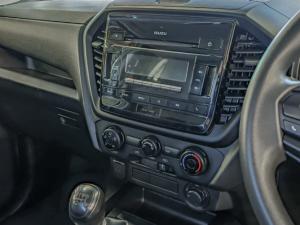 Isuzu D-Max 1.9TD single cab L 4x4 manual - Image 8