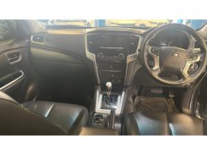 Mitsubishi Triton 2.4DI-D double cab 4x4 Xtreme - Image 9