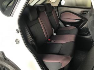 Toyota Starlet Cross 1.5 XS auto - Image 6