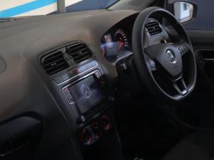 Volkswagen Polo Vivo hatch 1.4 Comfortline - Image 14