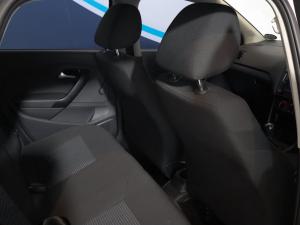 Volkswagen Polo Vivo hatch 1.4 Comfortline - Image 17
