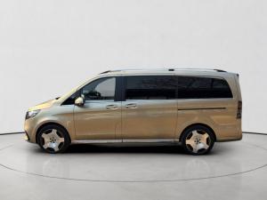 Mercedes-Benz V-Class V300d Exclusive - Image 4