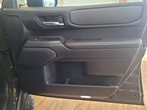 Toyota Land Cruiser Prado 2.8GD TX - Image 24