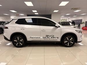 BYD Sealion 5 Dynamic DM-i - Image 3