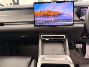 BYD Atto 8 Performance DM-P AWD - Image 11