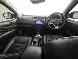 Nissan Navara 2.5DDTI PRO-2X automatic D/C - Image 10