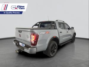 Nissan Navara 2.5DDTI PRO-2X automatic D/C - Image 5