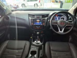 Nissan Navara 2.5DDTI PRO-4X 4X4 automatic D/C - Image 12