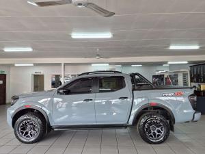 Nissan Navara 2.5DDTI PRO-4X 4X4 automatic D/C - Image 2