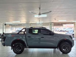 Nissan Navara 2.5DDTI PRO-4X 4X4 automatic D/C - Image 4