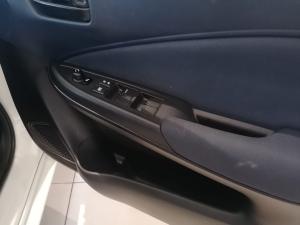Suzuki Baleno 1.5 GL - Image 14