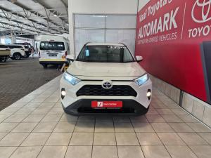 Toyota RAV4 2.0 GX auto - Image 3