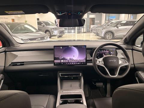 Image BYD Atto 8 Premium DM-i