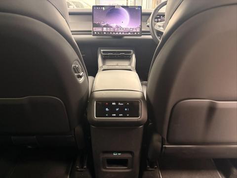 Image BYD Atto 8 Premium DM-i