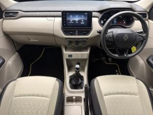 Renault Triber 1.0 Techno - Image 11